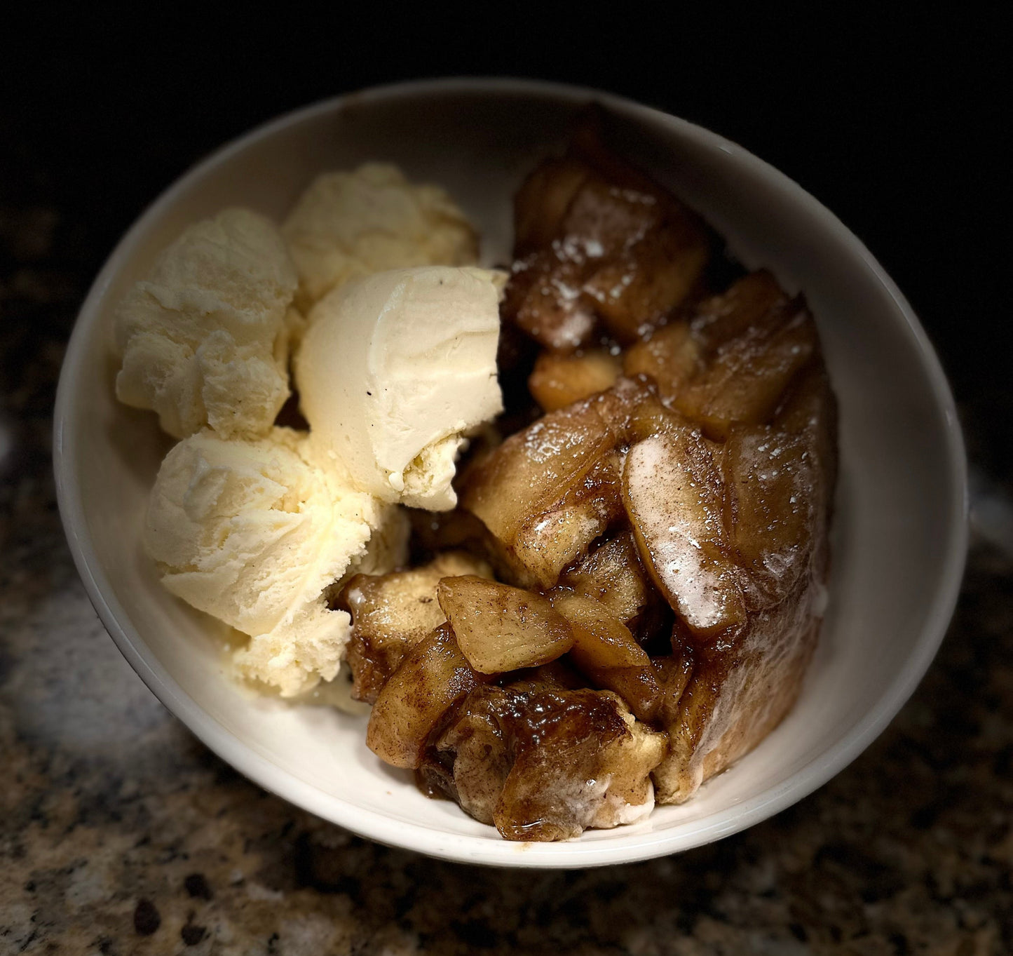 Apple Pie Cinnamon Bun Cake Recipe