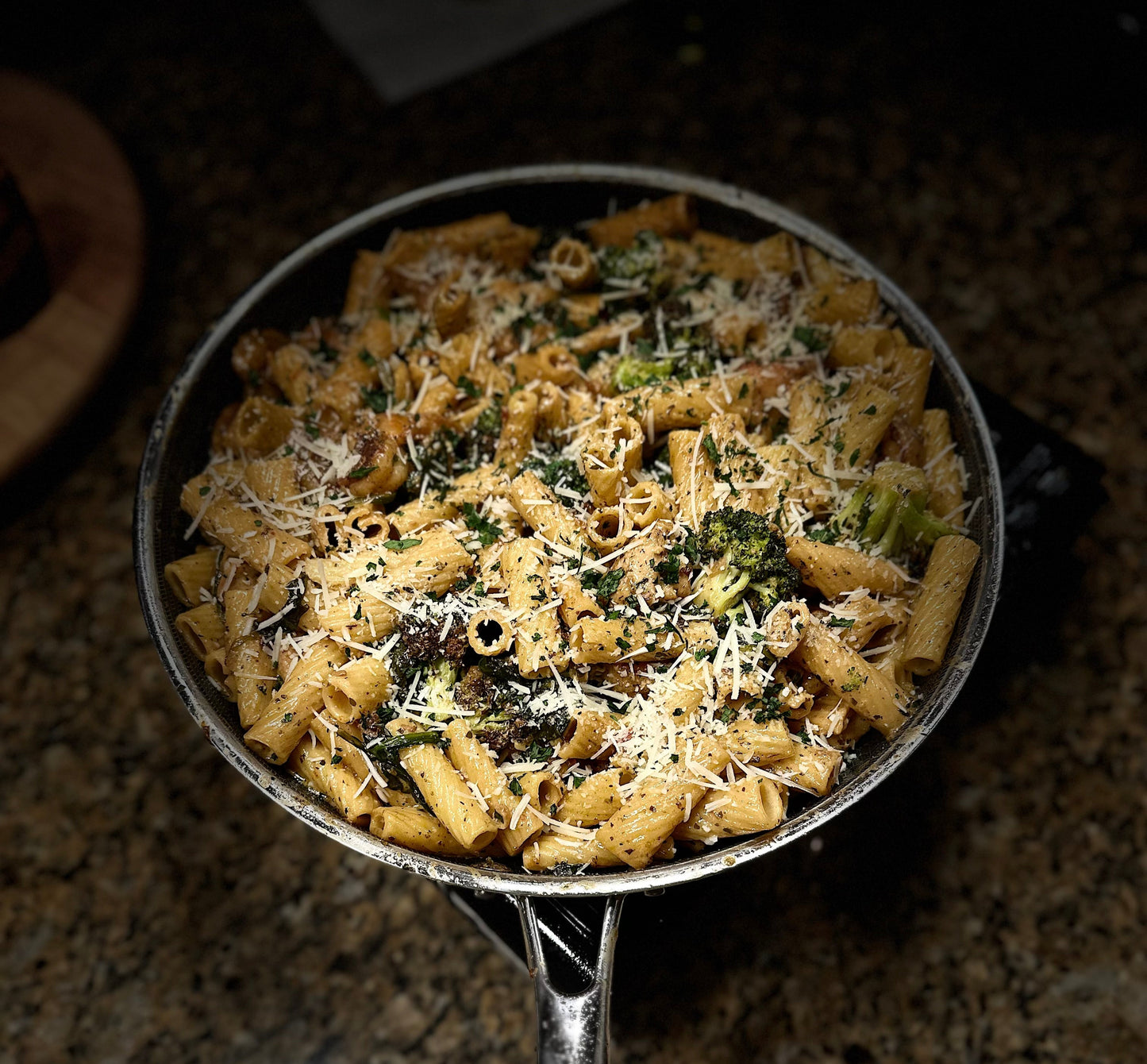Creamy Chicken & Shrimp Pesto Pasta Recipe