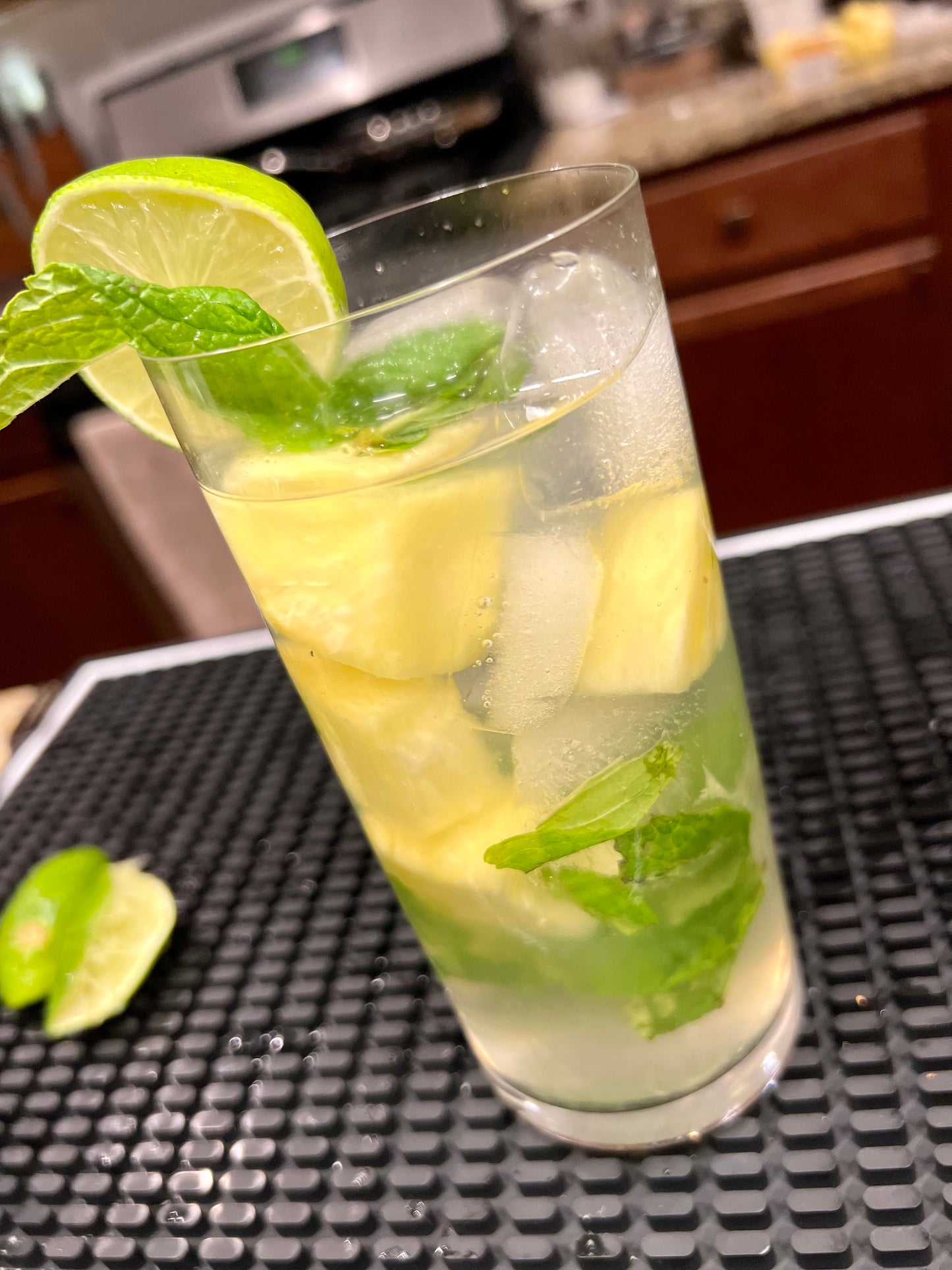 Pineapple Mojito